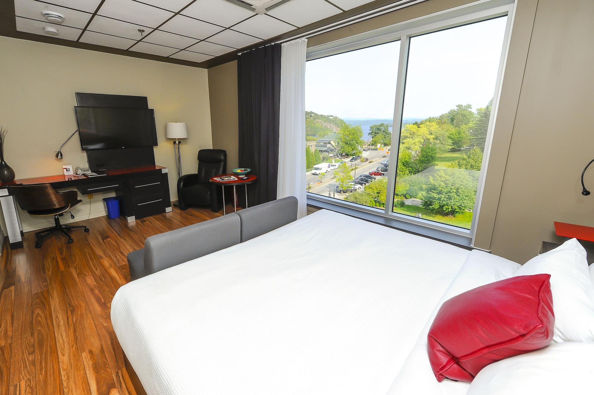 Hotel Chicoutimi, Affilie A Hyvi Saguenay Exterior foto
